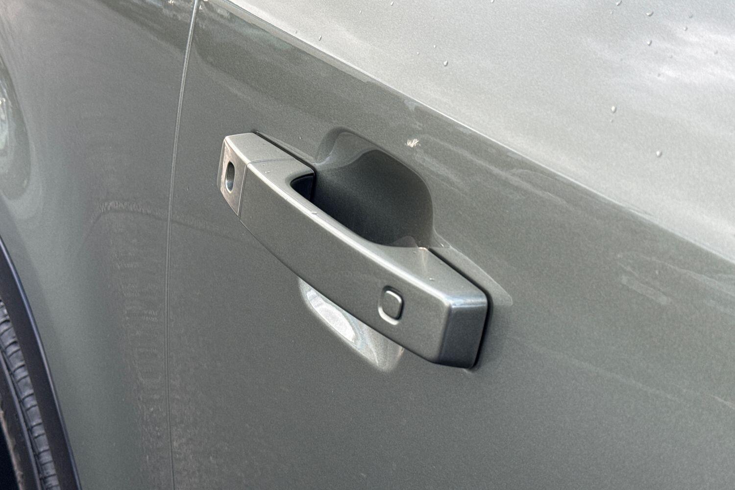 Used Land Rover Defender 90 2025 for sale - 76786453: Photo 24