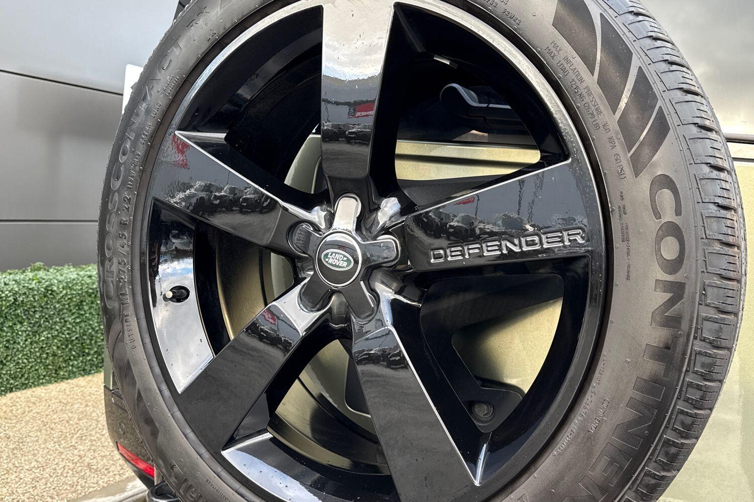 Used Land Rover Defender 90 2025 for sale - 76786453: Photo 27