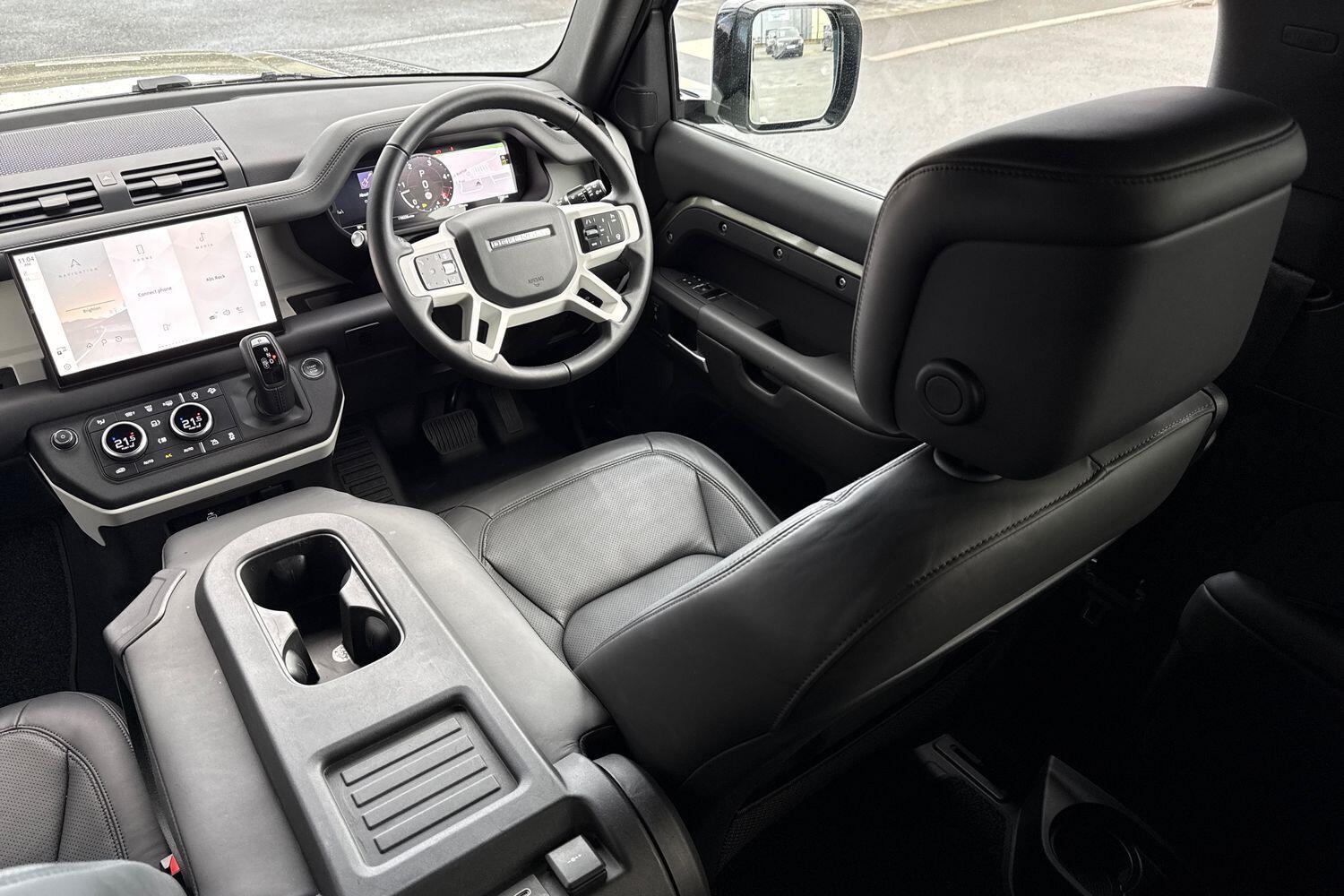 Used Land Rover Defender 90 2025 for sale - 76786453: Photo 42