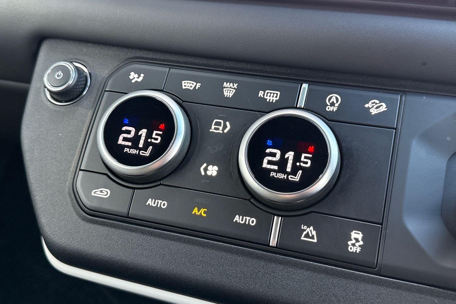 Used Land Rover Defender 90 2025 for sale - 76786453: Photo 48