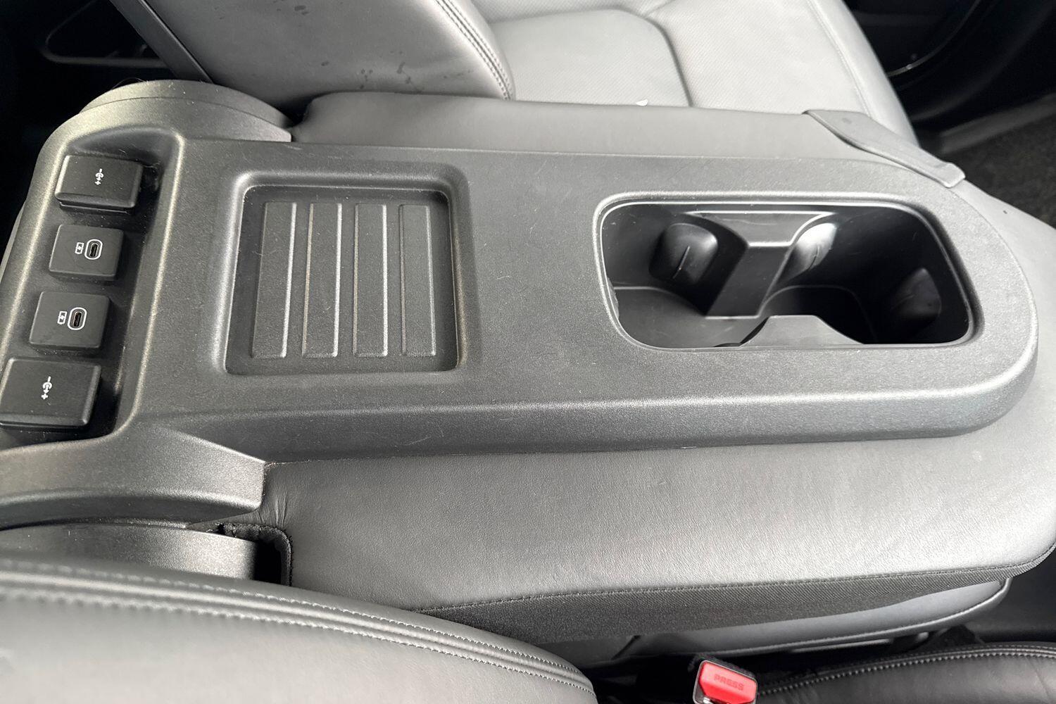 Used Land Rover Defender 90 2025 for sale - 76786453: Photo 55