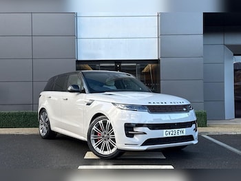 2023 (23) - 3.0 P440e Dynamic SE 5dr Auto