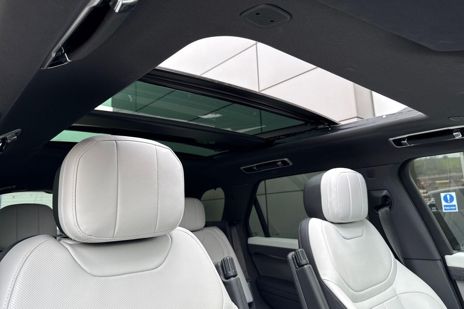 Used Land Rover Range Rover Sport 2024 for sale - 76499535: Photo 10