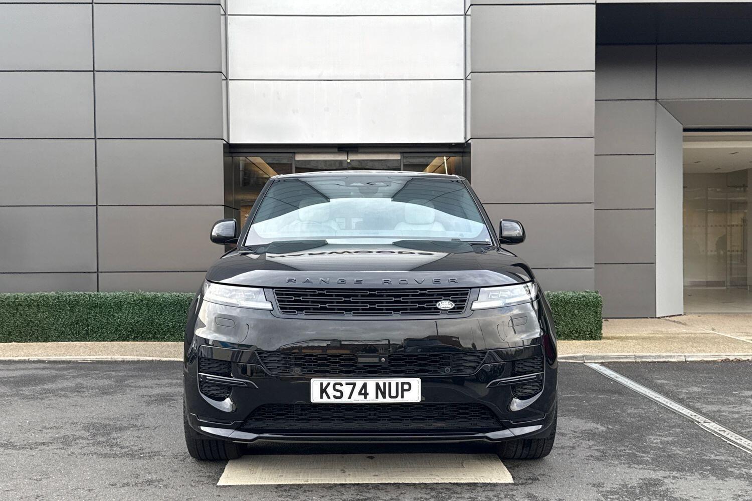 Used Land Rover Range Rover Sport 2024 for sale - 76499535: Photo 11