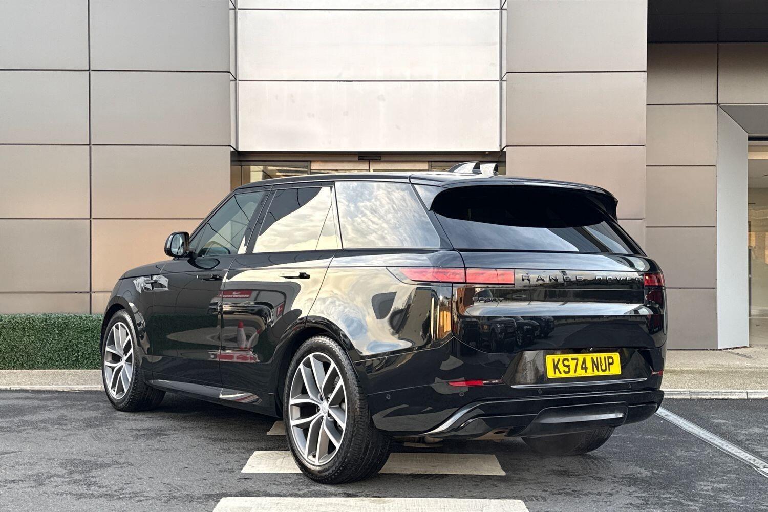 Used Land Rover Range Rover Sport 2024 for sale - 76499535: Photo 16