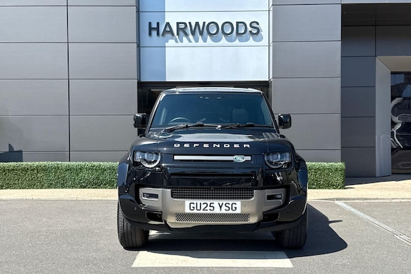 Used Land Rover Defender 110 2025 for sale - 75247337: Photo 16
