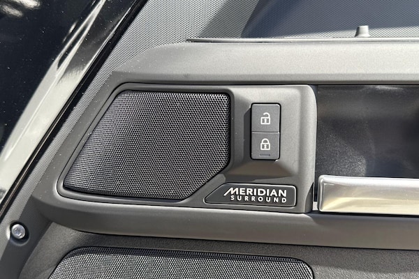 Used Land Rover Defender 110 2025 for sale - 75247337: Photo 52