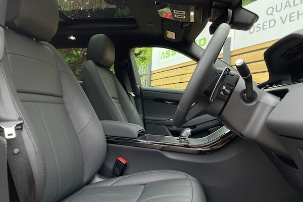 Used Land Rover Range Rover Evoque 2025 for sale - 76247710: Photo 26