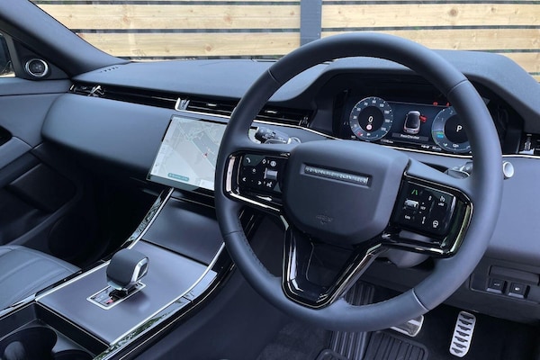 Used Land Rover Range Rover Evoque 2025 for sale - 76247710: Photo 27