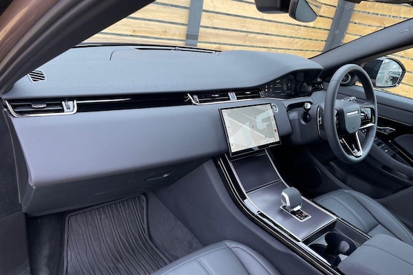 Used Land Rover Range Rover Evoque 2025 for sale - 76247710: Photo 28