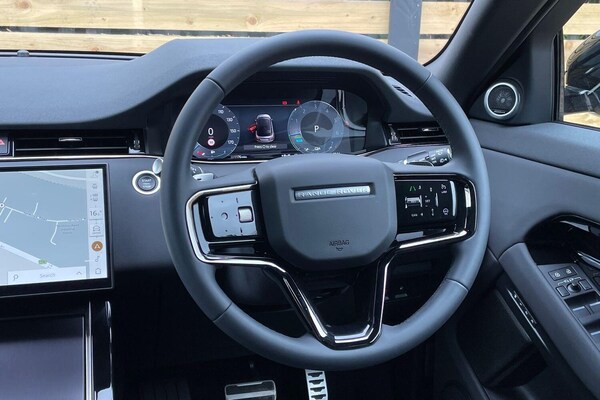Used Land Rover Range Rover Evoque 2025 for sale - 76247710: Photo 36