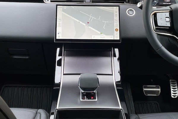 Used Land Rover Range Rover Evoque 2025 for sale - 76247710: Photo 37