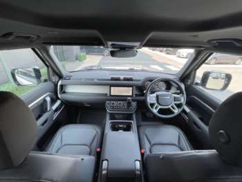 Used Land Rover Defender 2023 for sale - 75140978: Photo