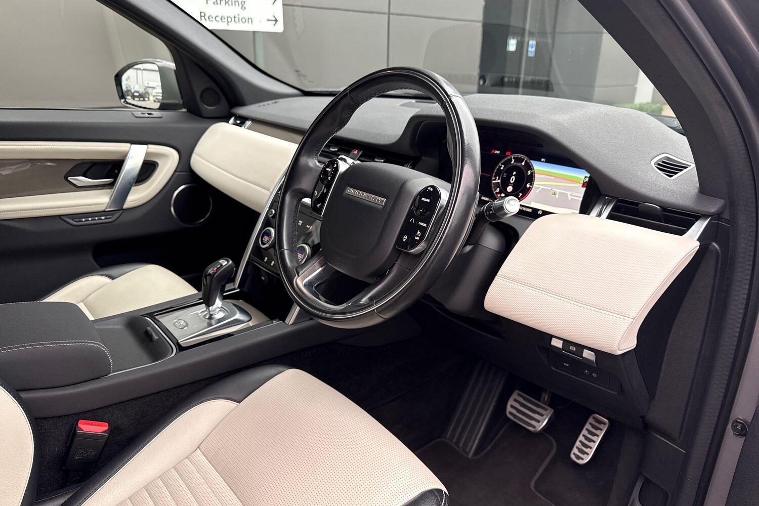 Used Land Rover Discovery Sport 2020 for sale - 76952929: Photo 17