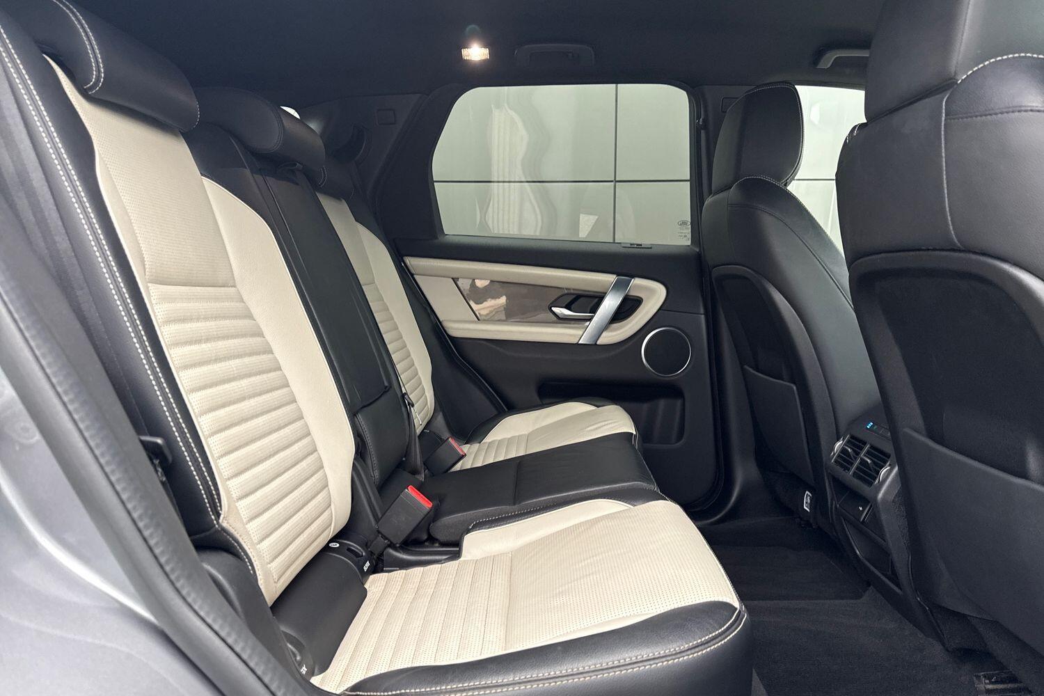 Used Land Rover Discovery Sport 2020 for sale - 76952929: Photo 20