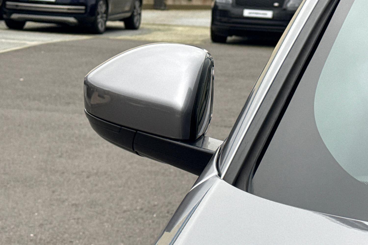 Used Land Rover Discovery Sport 2020 for sale - 76952929: Photo 26