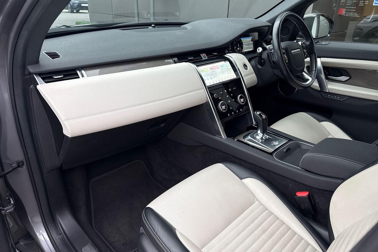 Used Land Rover Discovery Sport 2020 for sale - 76952929: Photo 36