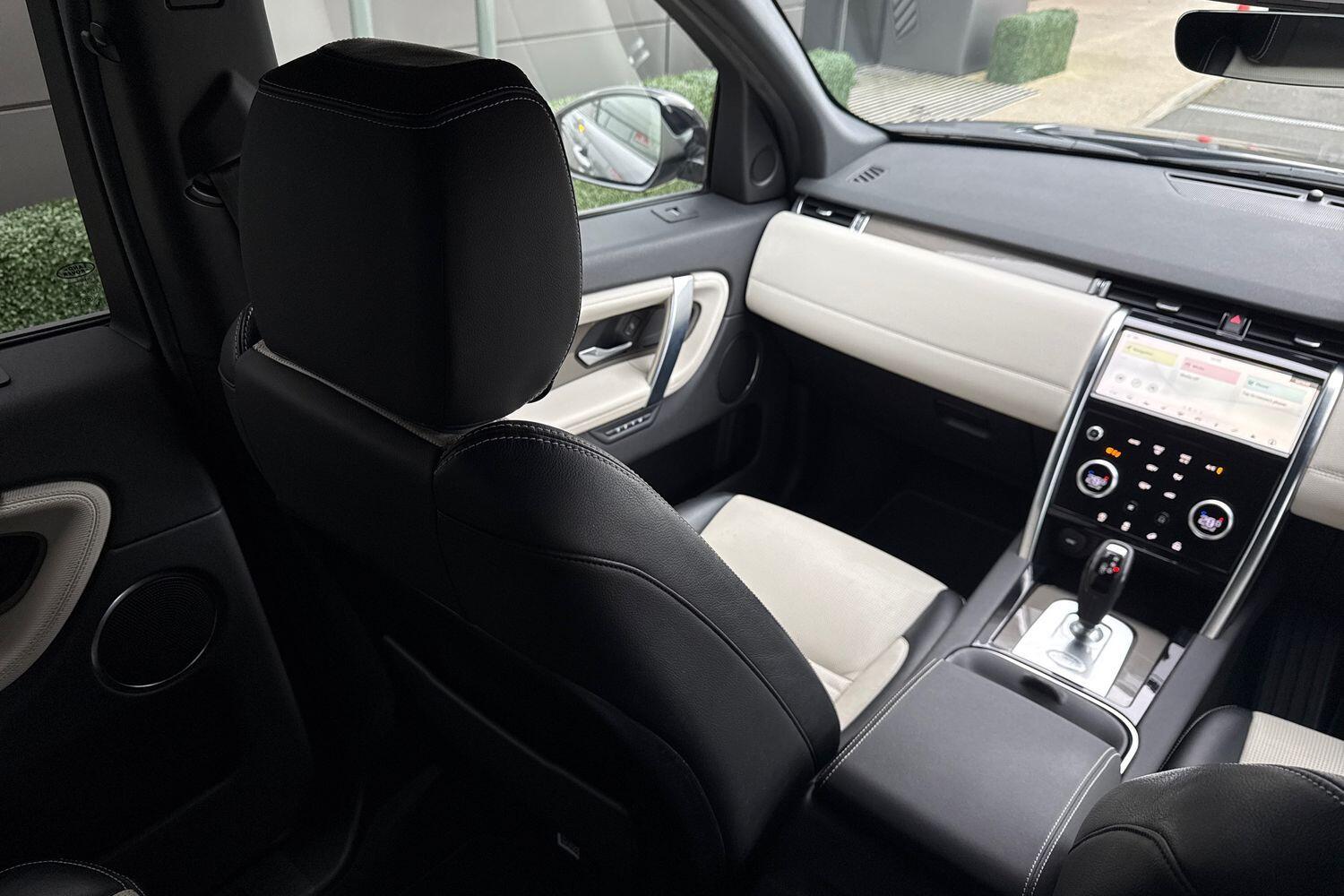 Used Land Rover Discovery Sport 2020 for sale - 76952929: Photo 43