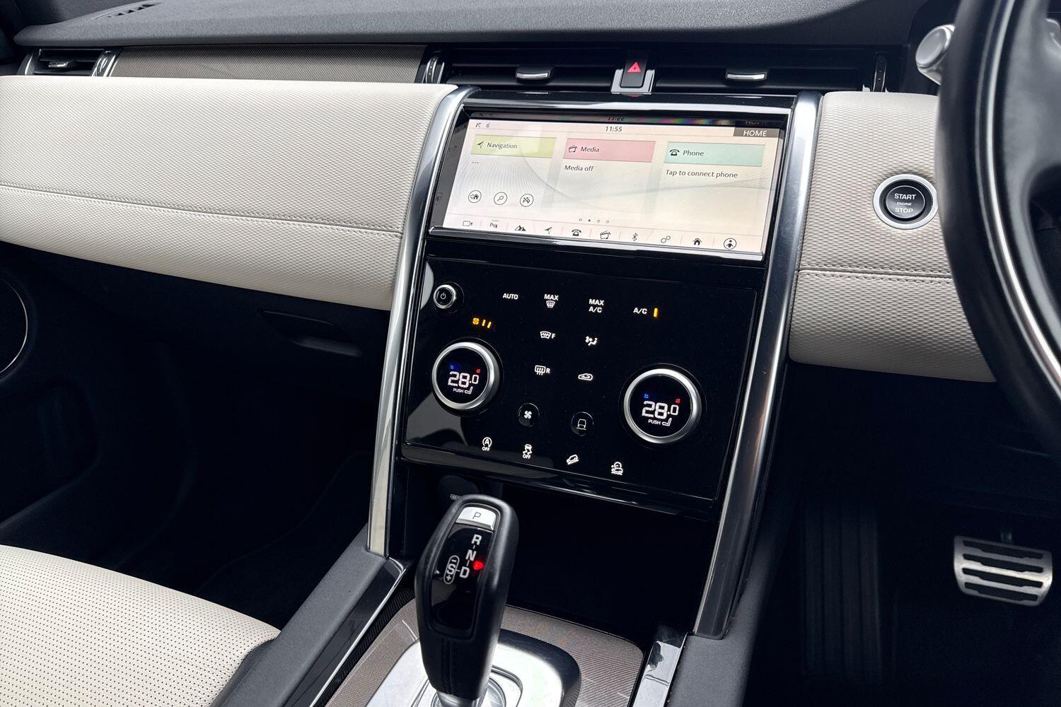 Used Land Rover Discovery Sport 2020 for sale - 76952929: Photo 51