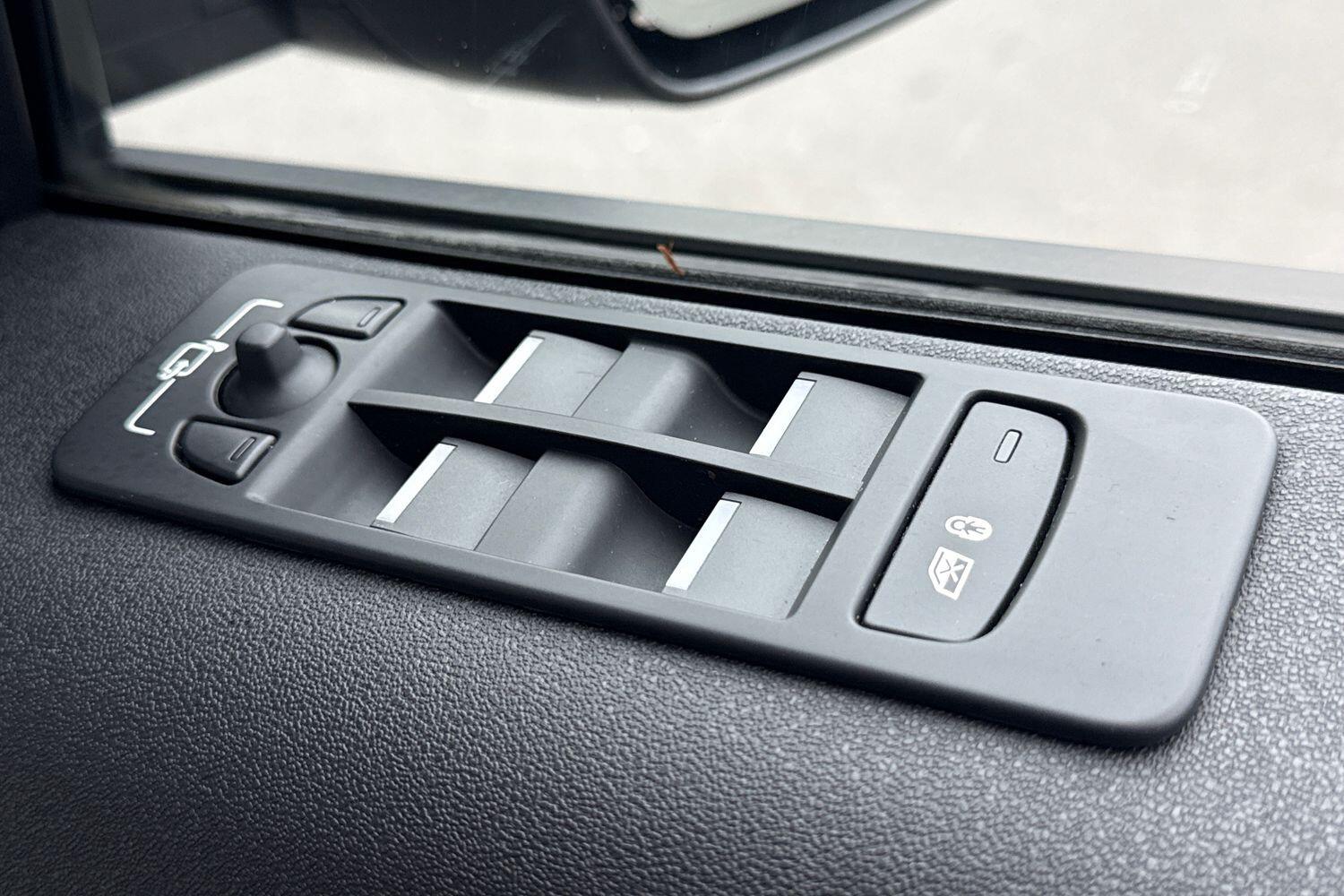 Used Land Rover Discovery Sport 2020 for sale - 76952929: Photo 54