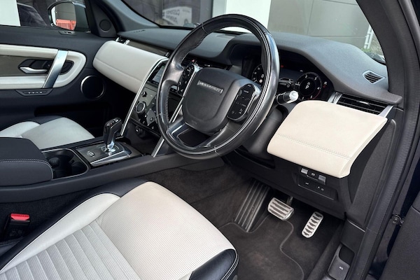 Used Land Rover Discovery Sport 2020 for sale - 76122976: Photo 19