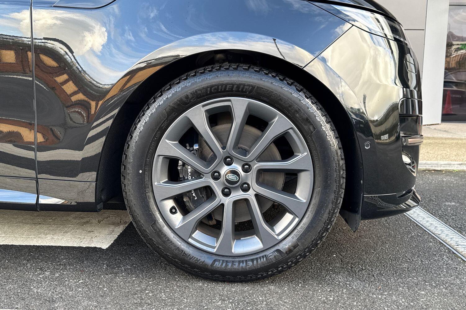 Used Land Rover Range Rover Sport 2024 for sale - 76786920: Photo 18