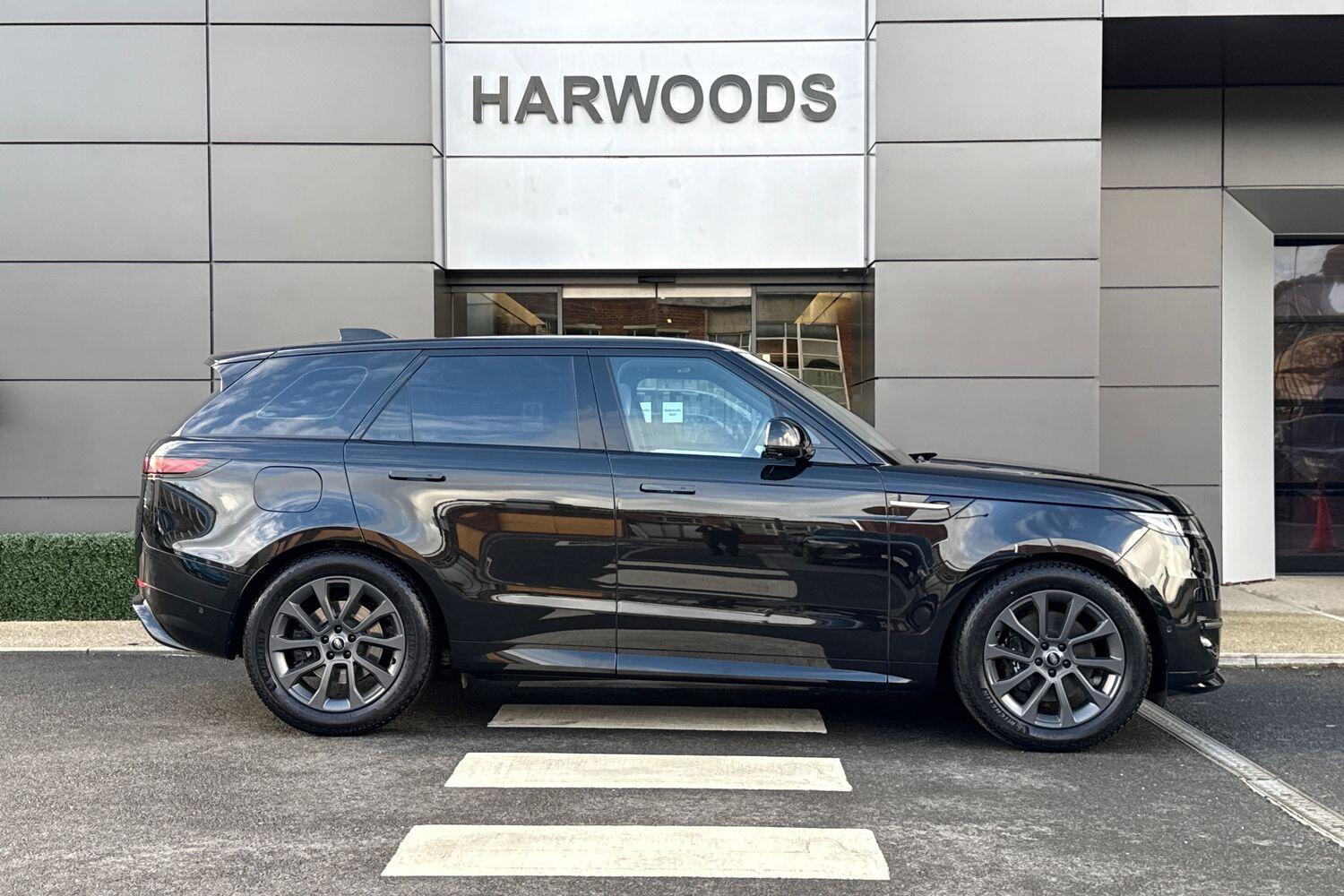 Used Land Rover Range Rover Sport 2024 for sale - 76786920: Photo 2