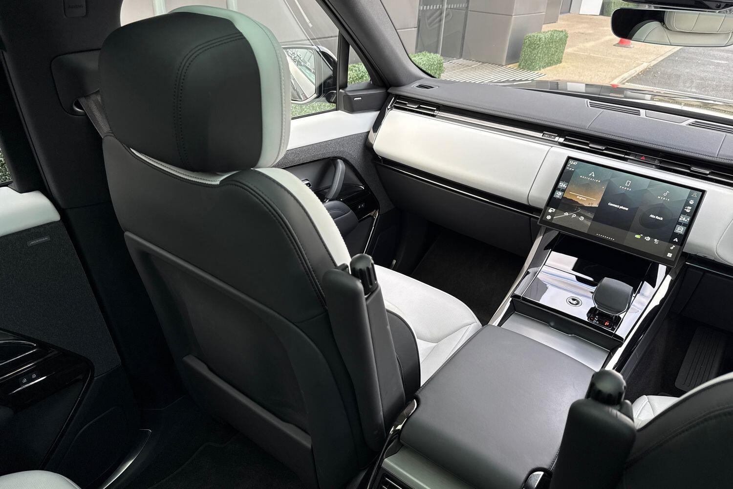 Used Land Rover Range Rover Sport 2024 for sale - 76786920: Photo 42