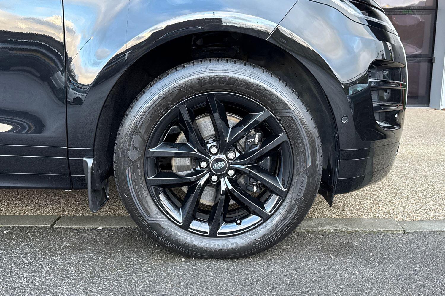 Used Land Rover Range Rover Evoque 2025 for sale - 77625345: Photo 16