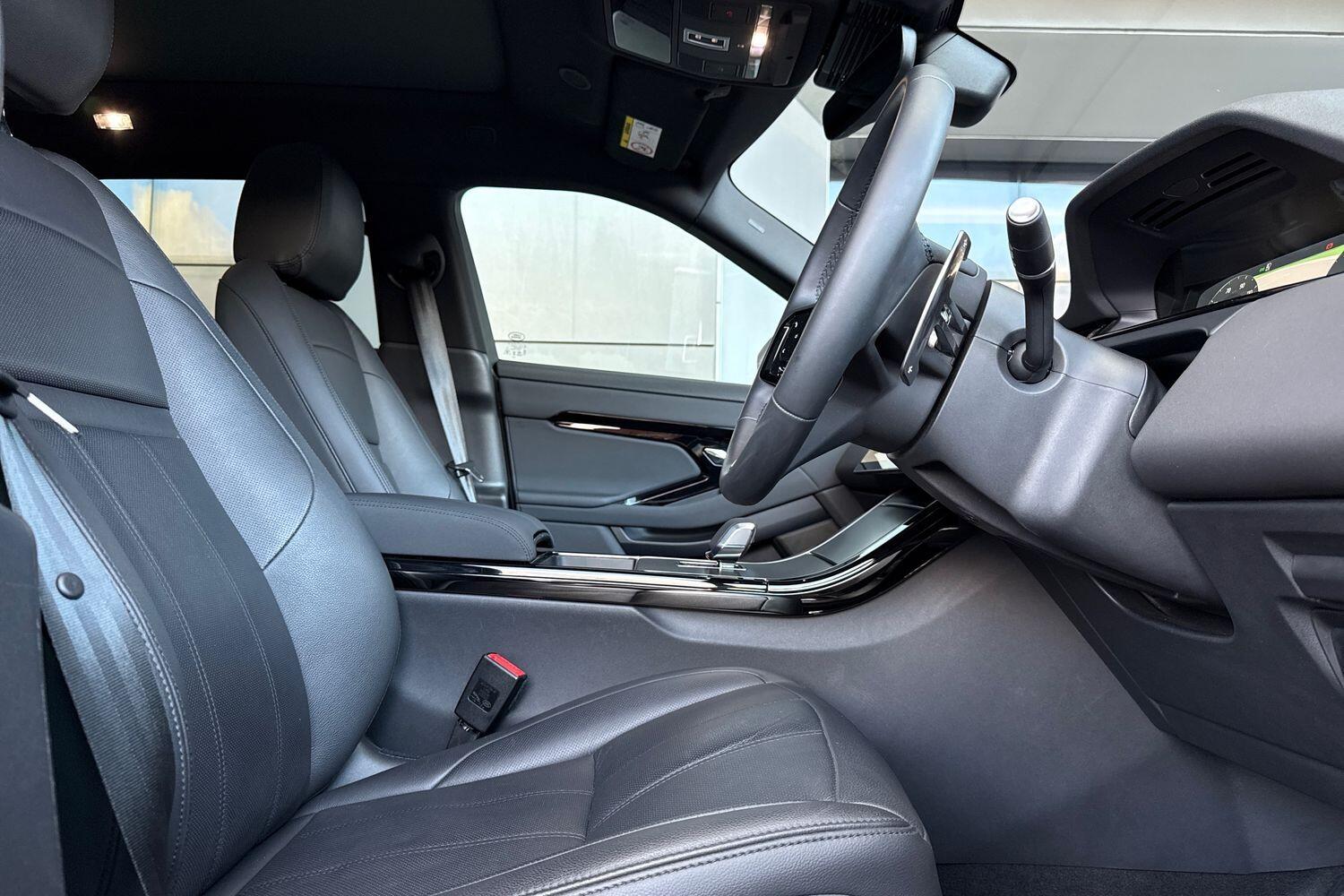 Used Land Rover Range Rover Evoque 2025 for sale - 77625345: Photo 18