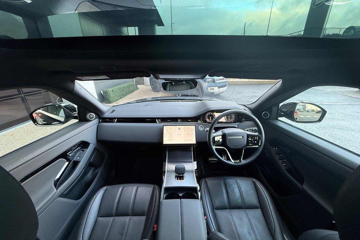 Used Land Rover Range Rover Evoque 2025 for sale - 77625345: Photo 3