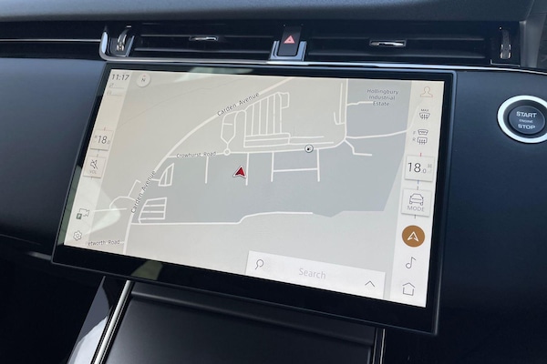 Used Land Rover Range Rover Evoque 2025 for sale - 76215305: Photo 5