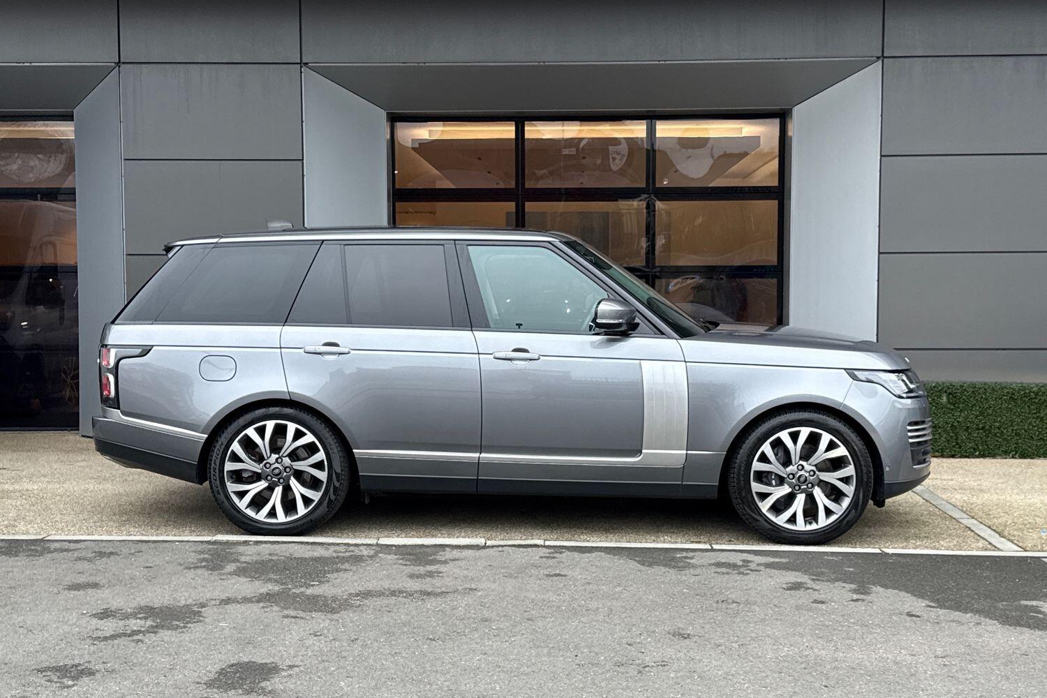 Used Land Rover Range Rover 2021 for sale - 77203399: Photo 2