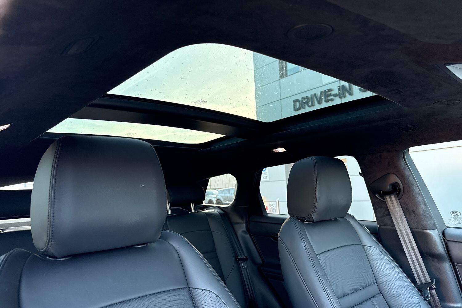 Used Land Rover Range Rover Evoque 2025 for sale - 76572047: Photo 12