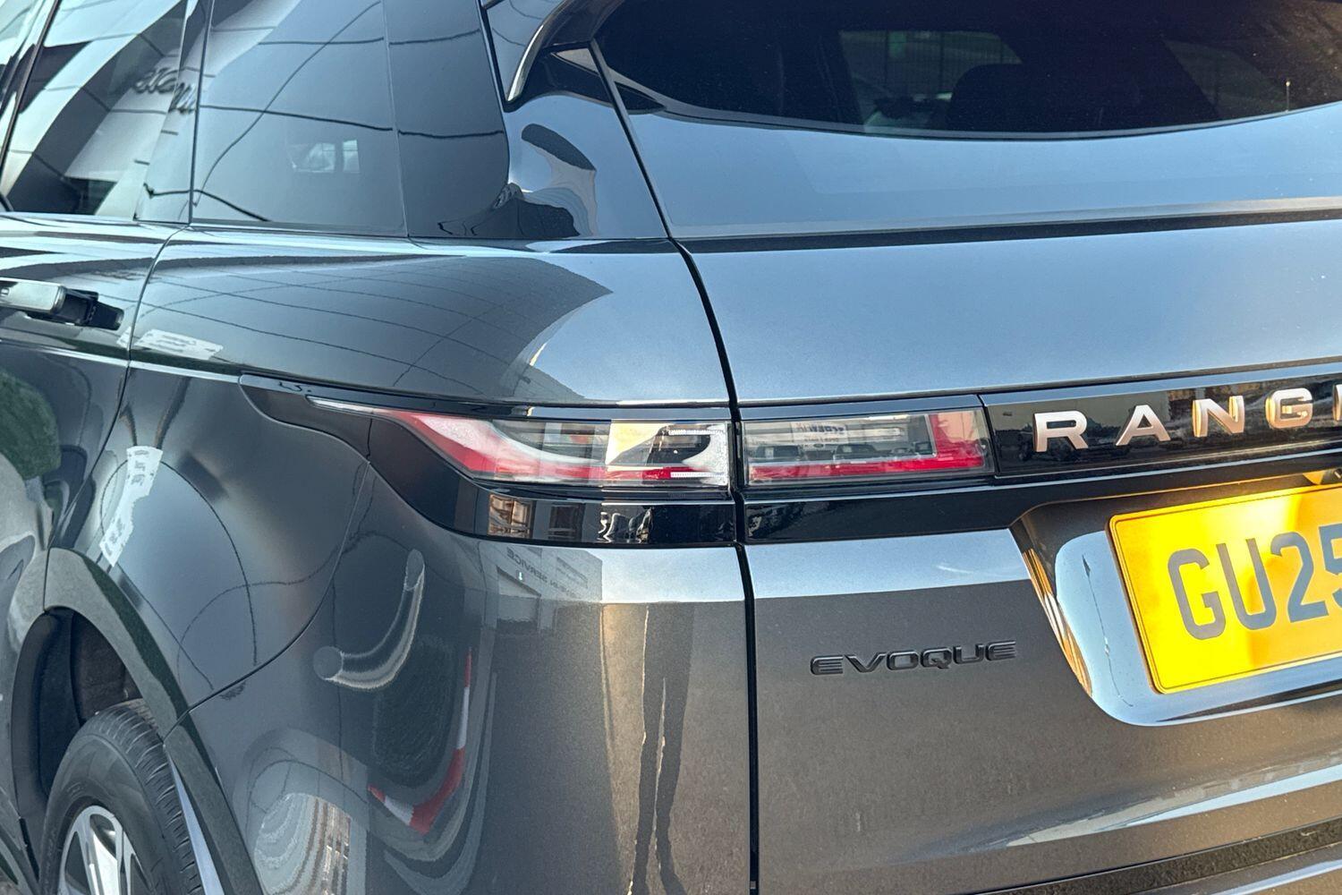 Used Land Rover Range Rover Evoque 2025 for sale - 76572047: Photo 39