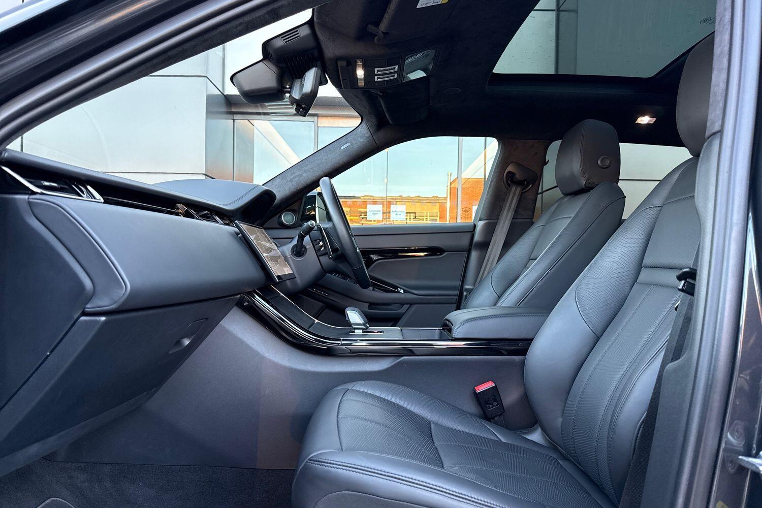 Used Land Rover Range Rover Evoque 2025 for sale - 76572047: Photo 51