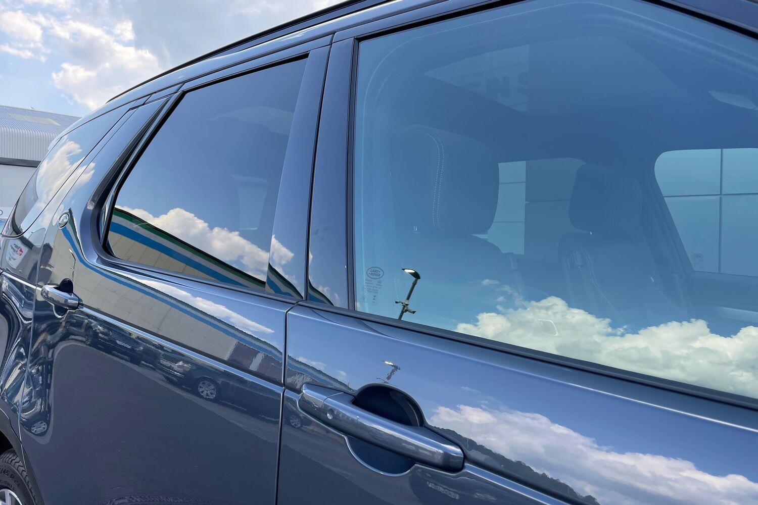 Used Land Rover Discovery 2025 for sale - 76511907: Photo 31