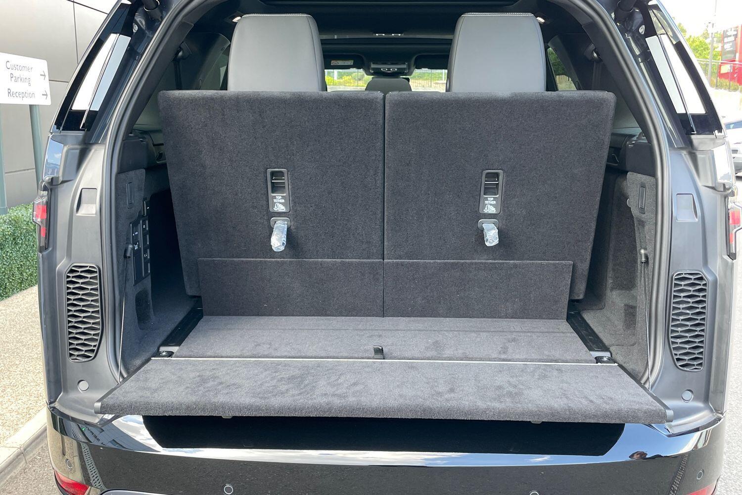 Used Land Rover Discovery 2025 for sale - 76511907: Photo 41