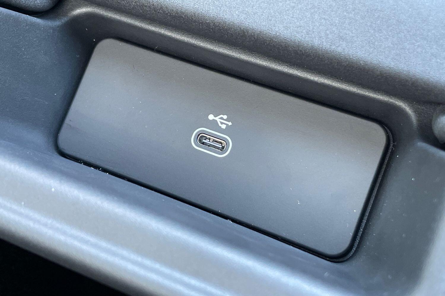 Used Land Rover Discovery 2025 for sale - 76511907: Photo 57