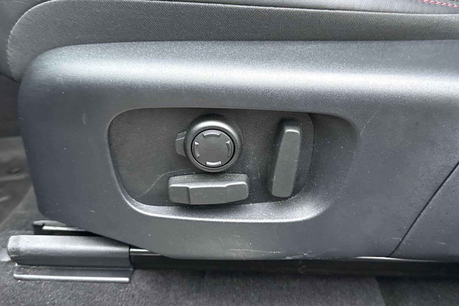 Used Land Rover Discovery Sport 2023 for sale - 76886796: Photo 54