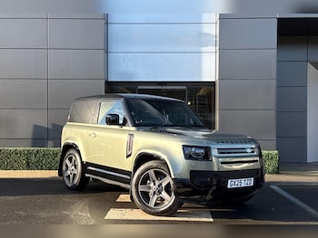 Land Rover Defender feature image