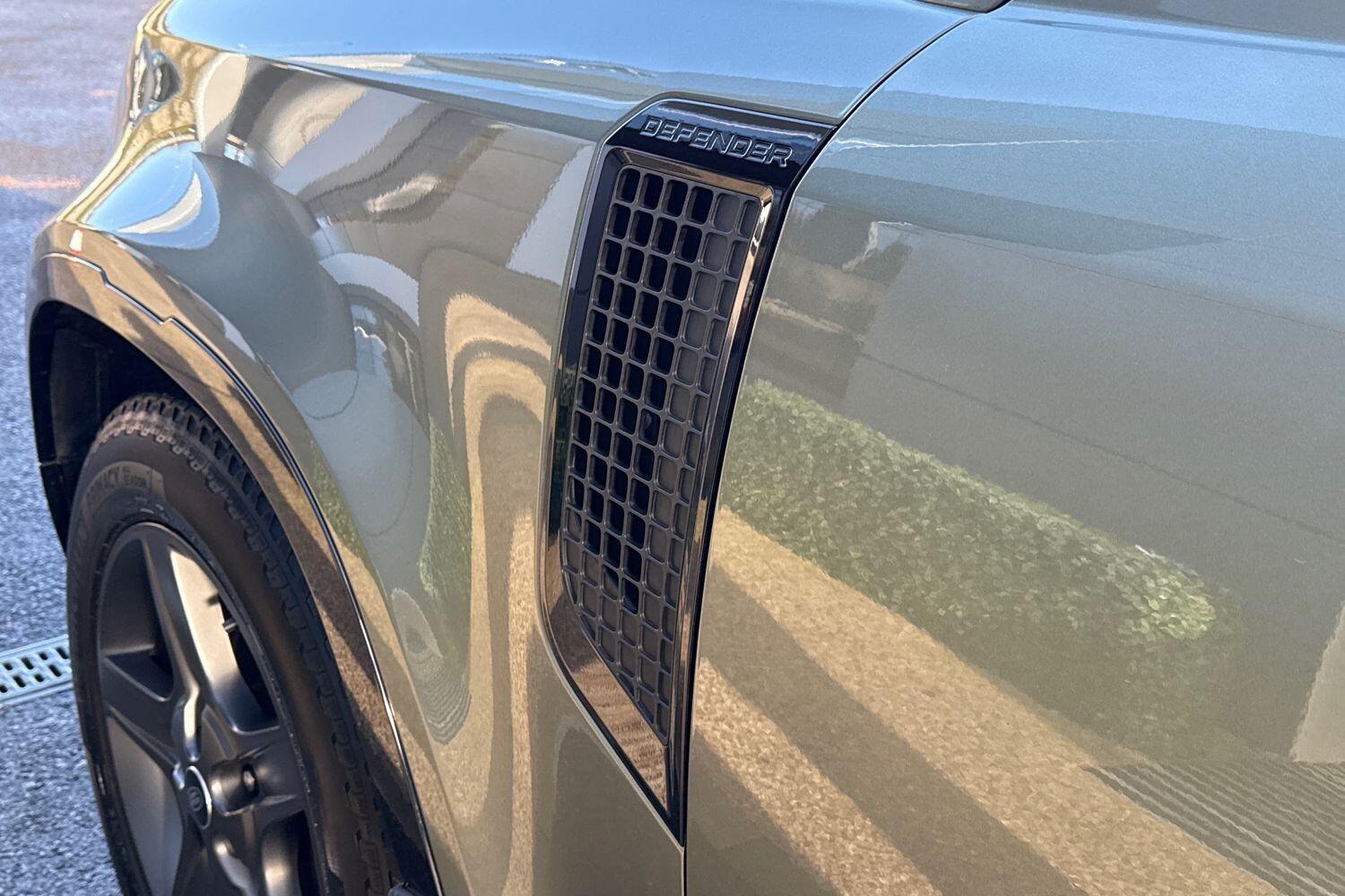 Used Land Rover Defender 2025 for sale - 77131682: Photo 28