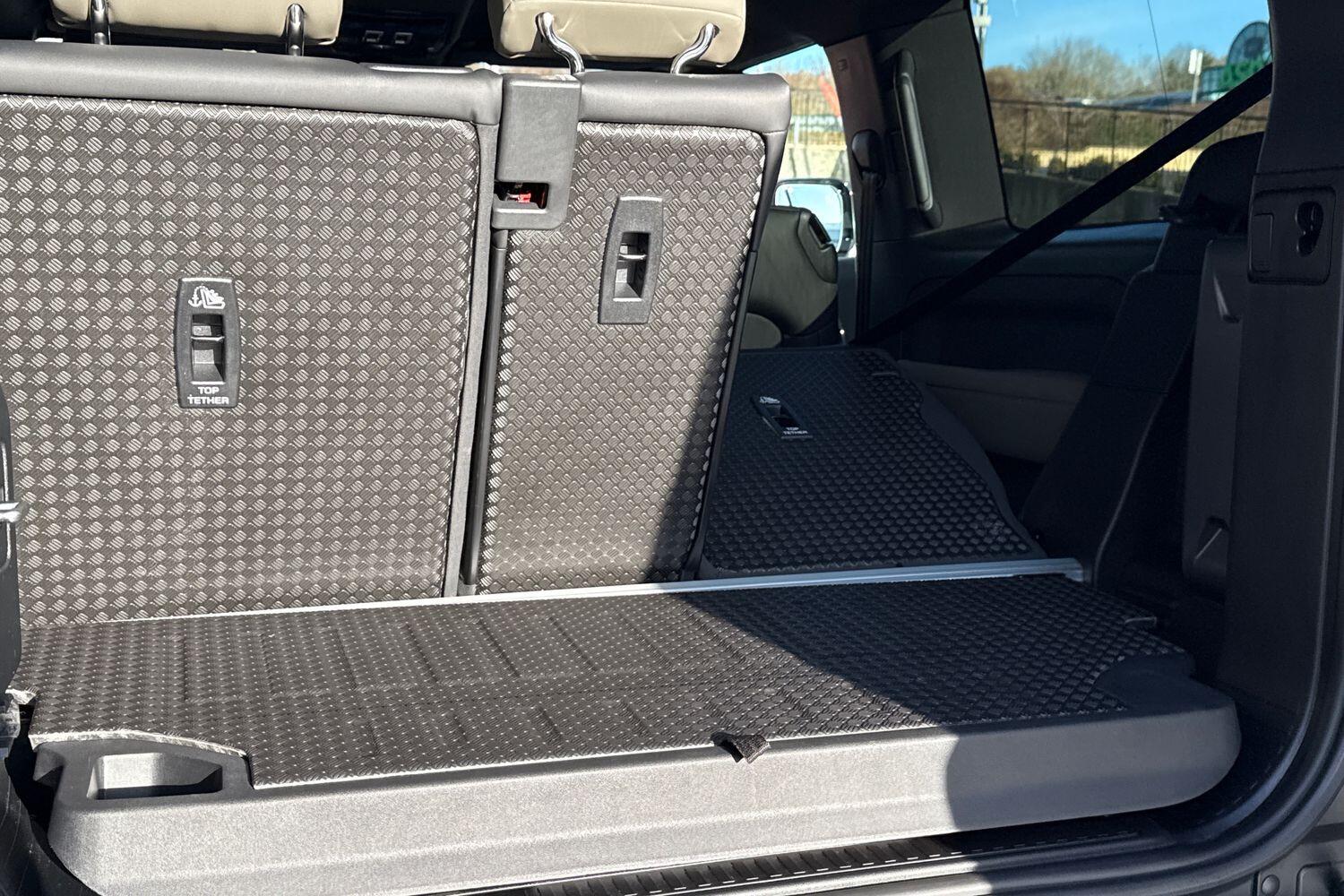 Used Land Rover Defender 2025 for sale - 77131682: Photo 35