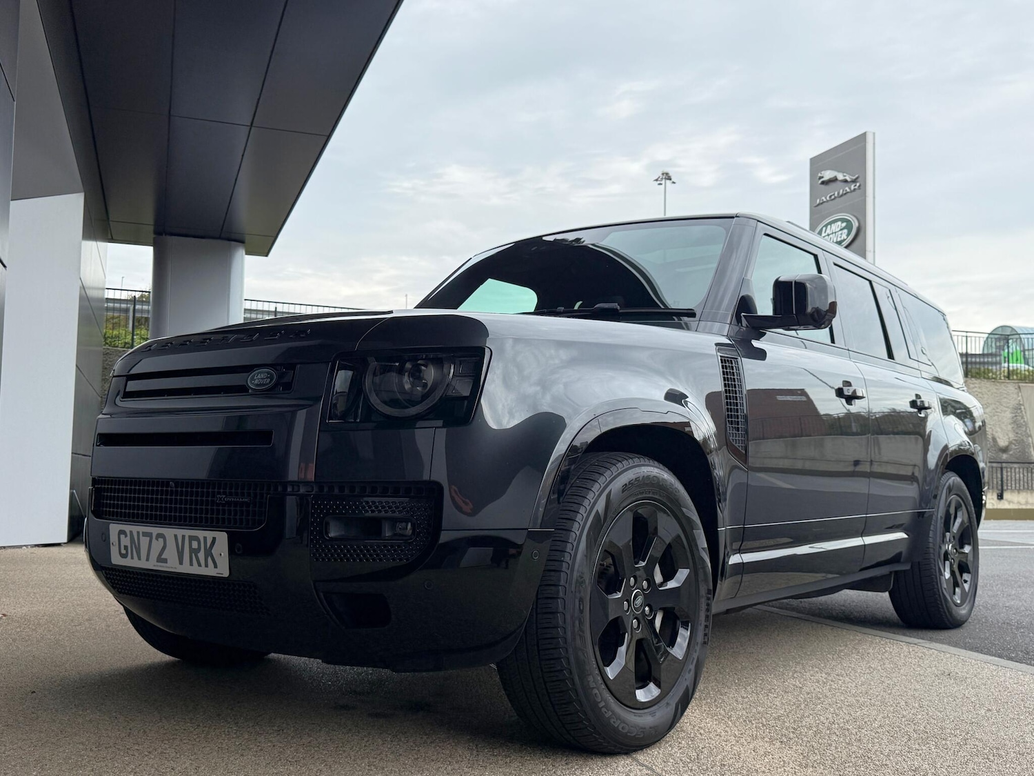 Used Land Rover Defender 130 2022 for sale - 76151173: Photo 15