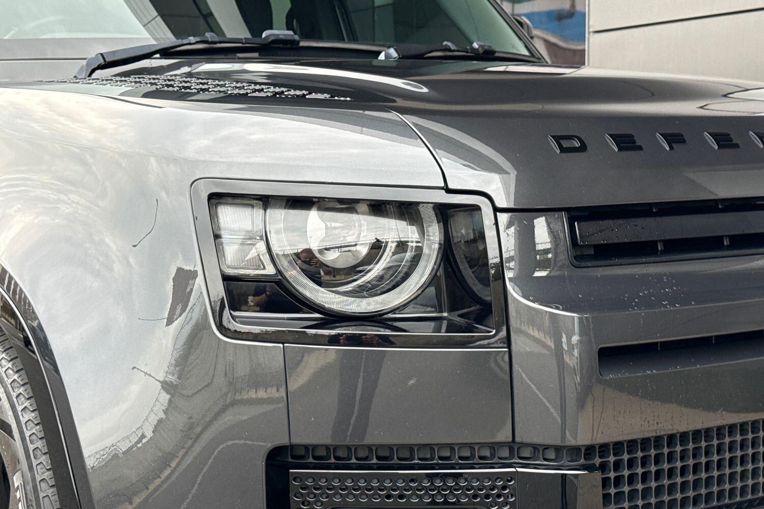 Used Land Rover Defender 130 2022 for sale - 76151173: Photo 25