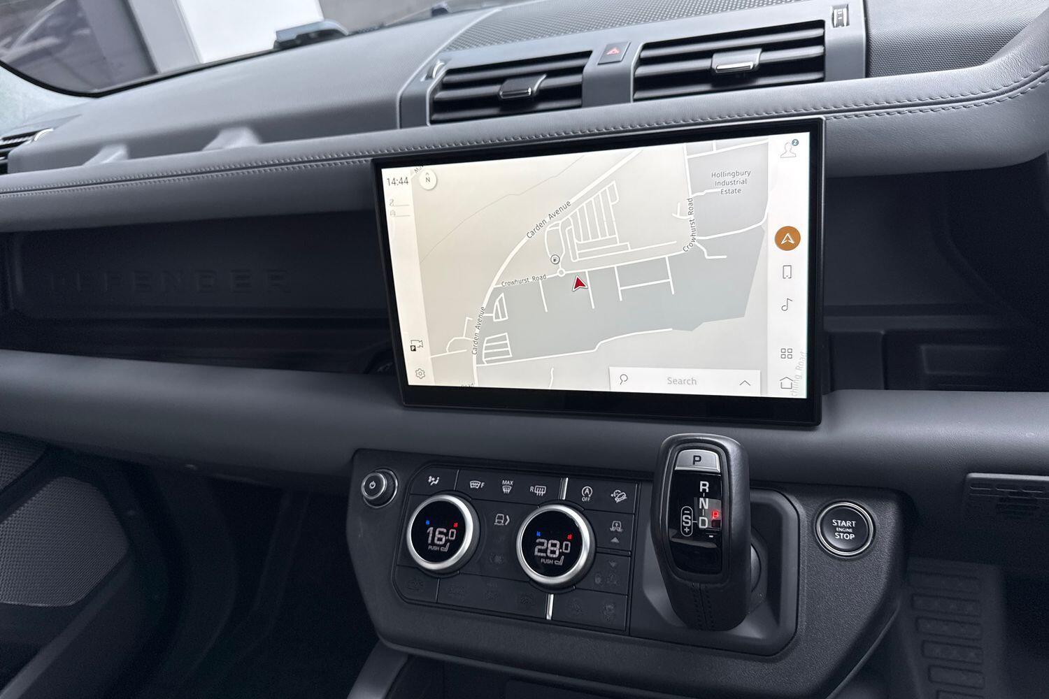 Used Land Rover Defender 130 2022 for sale - 76151173: Photo 30