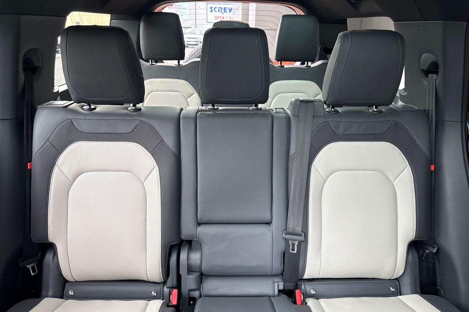 Used Land Rover Defender 130 2022 for sale - 76151173: Photo 44