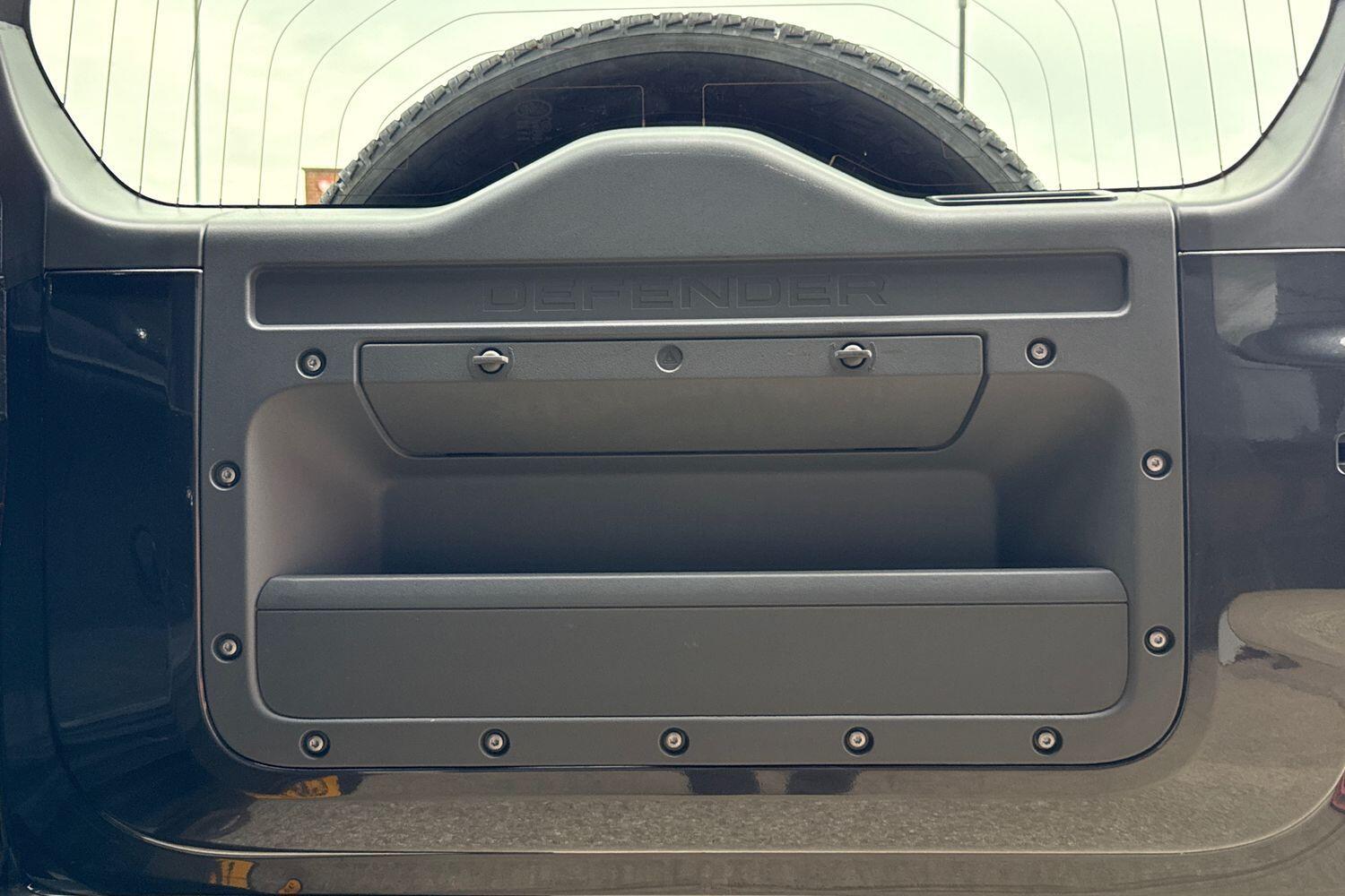 Used Land Rover Defender 130 2022 for sale - 76151173: Photo 54