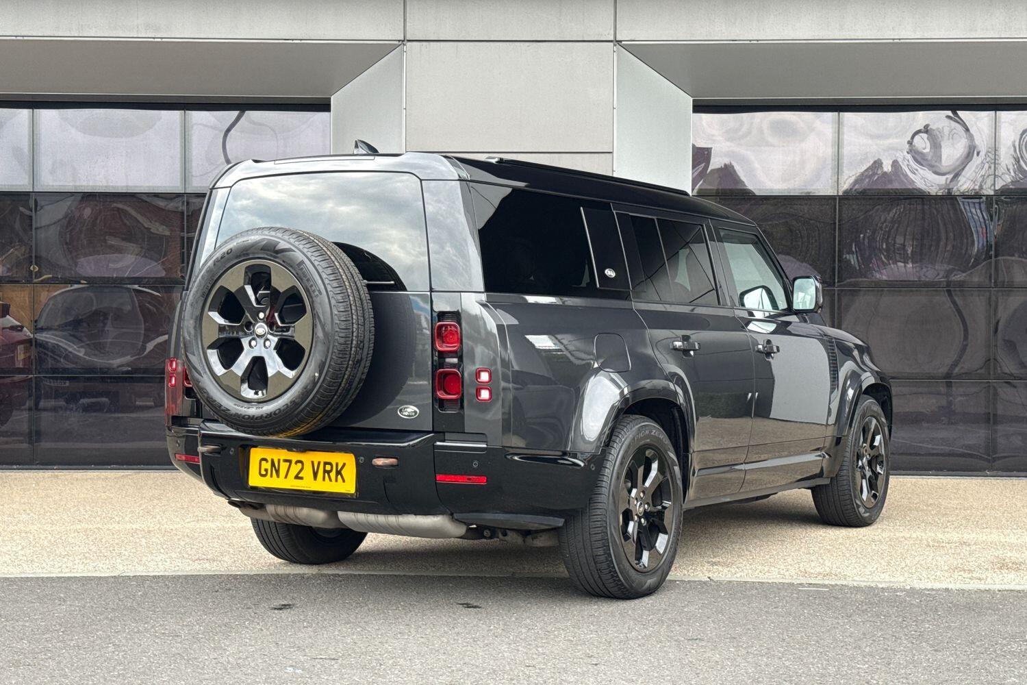 Used Land Rover Defender 130 2022 for sale - 76151173: Photo 6