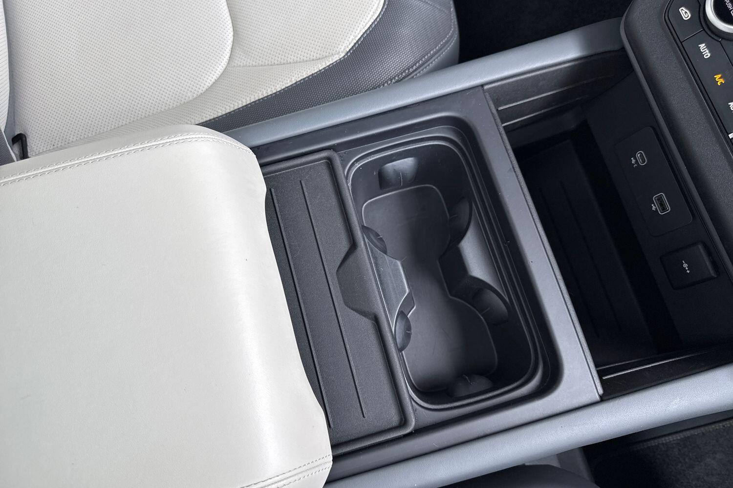 Used Land Rover Defender 130 2022 for sale - 76151173: Photo 67